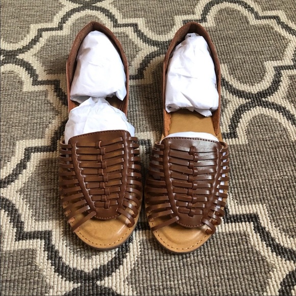 MIA Cognac Weaved Open Toe Slip On Sandal NWT - Picture 2 of 4